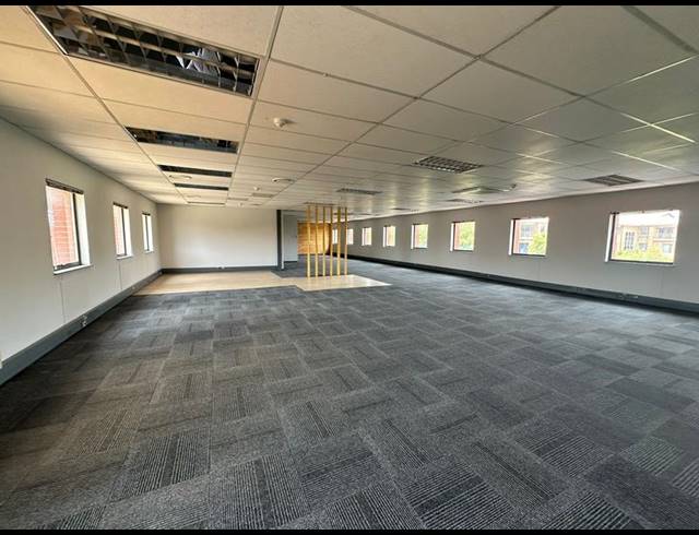 INDUSTRIAL PROPERTY TO RENT IN VORNA VALLEY